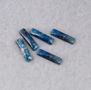 Apatita azul natural de alta calidad, 6x23mm, forma rectangular, base plana, alto brillo, cabujón de piedra preciosa suelta para la elaboración de colgantes. - Product Image 4