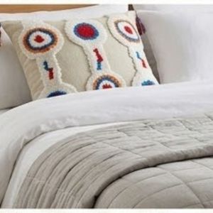 Funda de cojín decorativa cuadrada de estilo bohemio con bordado geométrico y borlas, superventas de fábrica - Product Image 4