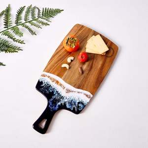 Tabla de Cortar de Madera con Diseño Oceánico, No Tóxica, Fácil de Limpiar, Apta para Lavavajillas - Product Image 1