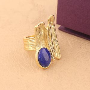 Bague en pierre précieuse Lapis Lazuli naturel, argent sterling 925 plaqué or 14 carats, bague texturée, bijou fait main pour femmes - Product Image 1
