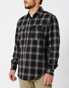 เสื้อเชิ้ตแขนยาวลายสก็อตสไตล์วินเทจสำหรับผู้ชาย พร้อมกระเป๋าเสื้อที่อก ผ้าแฟลนเนล ฤดูใบไม้ร่วง ผ้าฝ้าย 100% 240 GSM รับผลิตตามสั่งขายส่ง OEM พร้อมสกรีนโลโก้ - Product Image 2