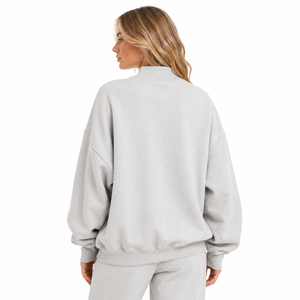 Sudadera Oversize Personalizada para Mujer con Cuello Alto, Bordado de Chenilla, Forro Polar, Ajuste Holgado, Estilo Casual Urbano, Fabricación OEM ODM - Product Image 4