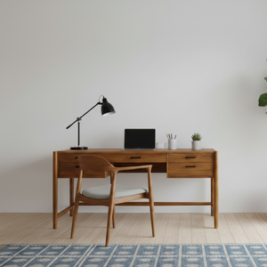 Bureau d'ordinateur Addison en teck massif avec cadre et tiroirs, taille personnalisable, couleur naturelle, design moderne - Product Image 3