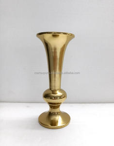 Vase à fleurs artisanal en fer rustique de luxe, couleur personnalisée, placage or, décoration de table, décoration de mariage, prix de gros - Product Image 2