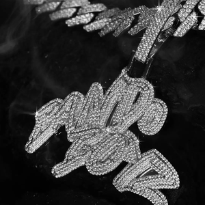 จี้เพชรโมอิสซาไนต์แบบกำหนดเองพร้อมใบรับรอง CONCEPTION GRA ชื่อสั่งทำได้ เงินแท้ 925 ประดับเพชร VVS เต็มตัว สไตล์ฮิปฮอป ชุบโรเดียม สำหรับทั้งชายและหญิง - Product Image 1