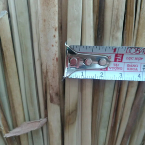 หญ้าทะเลแห้งธรรมชาติ จำหน่ายจำนวนมาก สำหรับงานฝีมือ เฟอร์นิเจอร์ และวัสดุตกแต่งบ้าน เส้นผ่านศูนย์กลาง 0.12–0.2 นิ้ว ผู้ส่งออกหญ้าทะเล 14 ANGLE - Product Image 1