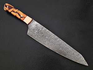 Cuchillo de Chef de Acero de Damasco Hecho a Mano, el Mejor Proveedor, con Mango de Resina y Funda de Cuero - Product Image 2