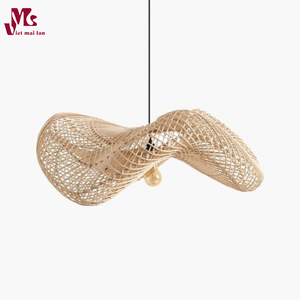 Lampes à suspension en rotin, grand lustre en osier tissé à la main Boho suspension panier en rotin suspension pour salle à manger - Product Image 1
