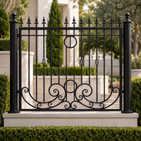 Panneaux de clôture décoratifs en fer forgé noir pour extérieur avec embouts en forme de lance – Fournisseur en gros