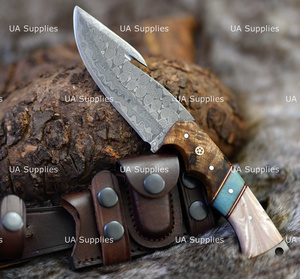 Couteau de chasse et d'abattage à lame fixe UA Supplies Gut Hook en acier Damas de qualité industrielle, pointe tombante, manche en résine de bois de rose - Product Image 2