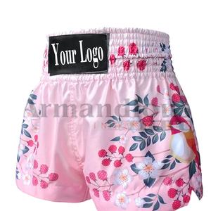 Pantalones cortos personalizados de artes marciales MMA Muay Thai, conjuntos de entrenamiento al por mayor con logotipo personalizado, servicios OEM disponibles - Product Image 1