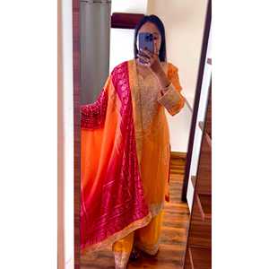 Conjunto de Salwar Kameez de Lujo con Estampado Digital y Bordado de Lentejuelas, Talla XL, para Bodas - Product Image 3