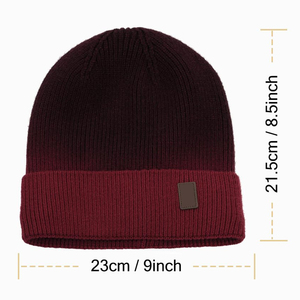 Gorro de punto de diseñador de moda 2026, color rojo vino intenso, forrado de satén, cálido para invierno, con parche de cuero personalizado, gorro liso, venta al por mayor - Product Image 2
