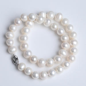 Collar de Perlas de Agua Dulce Naturales de 8-9 mm con Hebilla de Lingote, Cadena de Suéter Premium con Accesorio de Cadena para el Cuello - Product Image 2