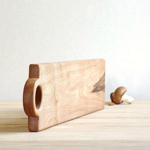Bandeja de Servir Premium de Madera de Nogal - Product Image 3