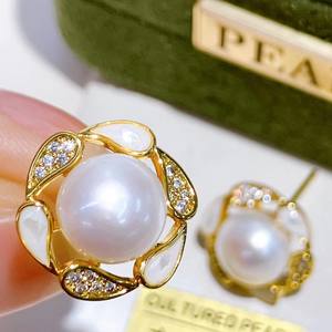 Big Windmill Freshwater <b>Pearl</b> <b>Earrings</b> Mantou Beads Flat Round Jewelry Elegant and Dainty Statement Accessory - Product Image 1