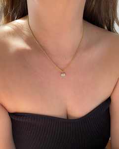 Collar con Colgante de Diamante Cultivado en Laboratorio con Corte Esmeralda de Lujo, Oro Sólido de 14k/18k, Platino, Certificado IGI, Cadena Solitaria, Venta al Por Mayor - Product Image 3