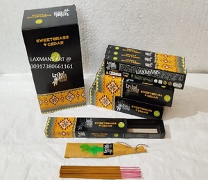 Nouveau Tribal Soul HD Band Sweet Grass + Bâtons d'encens parfumés en cèdre Paquet de 15 g Fournisseur en gros de l'Inde - Product Image 1