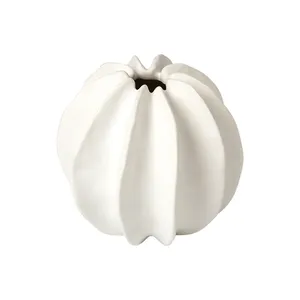 แจกันดอกไม้เหล็กสไตล์โบโฮโมเดิร์น  ตกแต่งบ้าน  รักษ์โลก  สำหรับวางบนโต๊ะ - Product Image 1