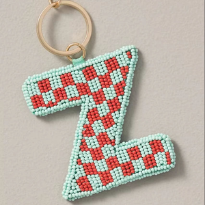 ABDUL REHMAN ENTERPRISES Porte-clés lettre Z à motifs à carreaux et perles, broderie personnalisée de perles de rocaille, breloque de sac en métal doré, luxe - Product Image 1