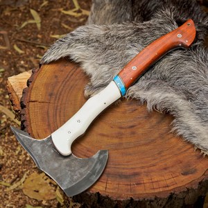 Hacha de doble cabeza de acero de Damasco forjado a mano con mango de madera de palisandro y funda de cuero, calidad industrial, hacha personalizada OEM - Product Image 5