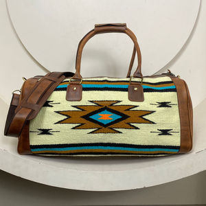 2025 accesorios de viaje bolsas de viaje al aire libre manta de sillín personalizada bolsa de Gimnasio Deportivo para mujeres bolsas de lona de cuero genuino bolsas de noche - Product Image 4