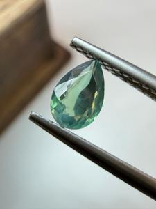 Pierre précieuse naturelle Alexandrite vert turquoise, taille poire, pierre précieuse non montée pour les collectionneurs de bijoux et la création de bagues sur mesure - Product Image 1