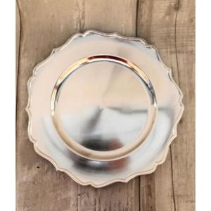 Plato de Servicio de Latón con Doble Borde Floral, Platos para Servir Alimentos de 25 cm, Plato Plateado, Accesorios para Restaurantes - Product Image 6