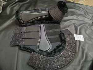 Nouvelle botte de toilettage personnalisable pour chevaux (matériau néoprène pailleté) taille 2x3m, soin du cheval, équipement anglais, garantie 3 mois, 0,650 kg - Product Image 3