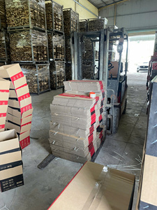 Vietnam Seasoned Firewood <b>Logs</b> Kiln Dried Hardwood Low Moisture High <b>Heat</b> Output Wholesale For Winter Fuel Supply - Product Image 4