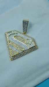 Colgante de Plata 925 con Logotipo de Letra Personalizado, con Incrustaciones de Moissanita VVS, Estilo HipHop, con Forma de Diamante y Nombre de Rapero - Product Image 4