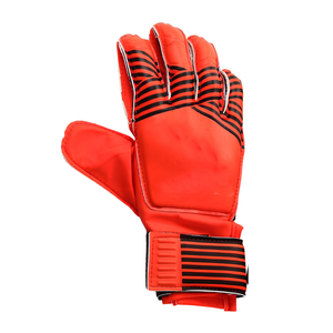 BLACK RACING GEAR ถุงมือผู้รักษาประตูฟุตบอล วัสดุ PU สายรัดข้อมือแบบปรับได้ ตะขอเกี่ยวแบบห่วง ปิดด้วยแถบตีนตุ๊กแก สำหรับทุกเพศ ถุงมือฝึกซ้อมที่ทนทาน - Product Image 2