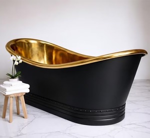 Baignoire en cuivre martelé de style antique, autoportante, pour une décoration de salle de bain luxueuse et un confort de bain profond. - Product Image 1