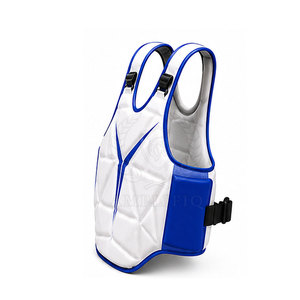 Protection de poitrine rembourrée légère en cuir de haute qualité personnalisée pour la boxe, le MMA, le kickboxing, les arts martiaux, la lutte et l'entraînement - Product Image 3