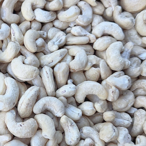 Noix de cajou cassées de qualité supérieure, prix de gros, cajou entier biologique W320 W210 Santigo, emballage personnalisé - Product Image 1