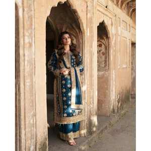 Ensemble de costumes pour femmes de designer avec séquence de broderie et rivet Moti Work - Product Image 4