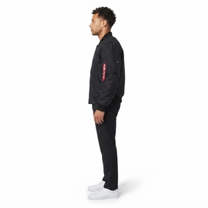 Chaqueta Bomber de Terciopelo para Hombre OEM, 300GSM, Negro Deslavado, Estilo Vintage, Acolchada, Ropa de Calle de Invierno, Parche de Bandera Americana - Product Image 3