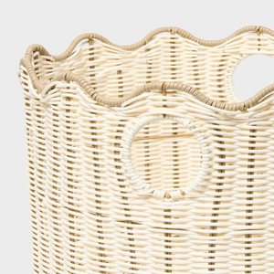 <b>Soft</b> Pastel Pink Rattan Scalloped <b>Storage</b> <b>Basket</b> Handmade Fresh Arrival Round <b>Storage</b> <b>Basket</b> With Scalloped Edge - Product Image 2