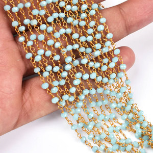Cadena de Cuentas de Cristal Azul Cielo con Alambre Dorado, Estilo Rosario, Joyería Hecha a Mano - Product Image 4