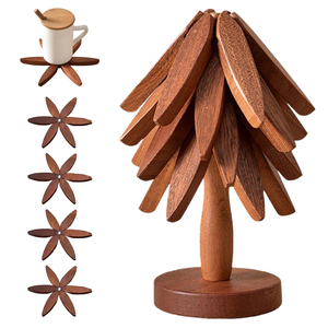 Sous-verres en bois style arbre pour la décoration de table, protection pour casseroles et théières - Product Image 1