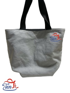 Mochila de Algodón de Moda con Múltiples Bolsillos y Cierre de Cremallera de Taiwán - Product Image 2