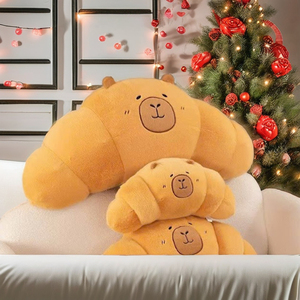 Croissant Capybara Oreiller Délice - Product Image 1