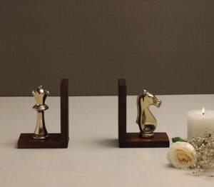 Juego de 2 sujetalibros de madera con forma de árbol, diseño rústico hecho a mano para decoración del hogar u oficina - Product Image 6