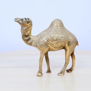 Centre de table en laiton de luxe en forme de chameau pour la décoration de mariage, le style des événements et une présentation décorative haut de gamme - Product Image 2