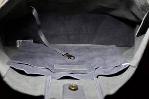 Top Quality Durable Leather Shoulder <b>Bag</b> Large Capacity Carryall for <b>Work</b> & Travel Factory Direct Manufacturer Low MOQ - Product Image 3