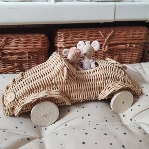 El coche de carreras más adorable para niños pequeños, juguetes de ratán natural, juguete infantil de primera calidad hecho a mano - Product Image 4