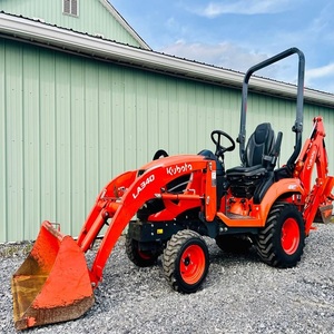Tractor Kubota BX23S de Alto Rendimiento Equipado con Cargador y Retroexcavadora, Excelente Eficiencia de Combustible, Mejor Precio para Uso Comercial - Product Image 4
