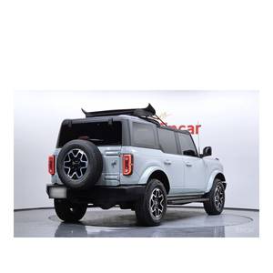 Ford Bronco 2.7 Outer Banks Diciembre 2023 30,114 km Caja de Cambios Automática Asientos de Cuero con Cámara Trasera - Product Image 2