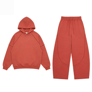Ensemble de survêtements streetwear 100% coton, en molleton brodé, avec pantalon de survêtement et sweat à capuche personnalisés, unisexe - Product Image 2