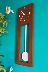 นาฬิกาแขวนผนังไม้เนื้อแข็งสไตล์วินเทจ - Product Image 2